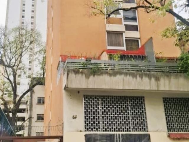 Alquilo oficina 49m2 Sabana Grande 1726
