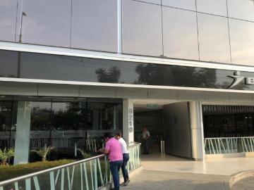 ALQUILER OFICINA IMPLEMENTADA DE 617m2 EN LA MOLINA