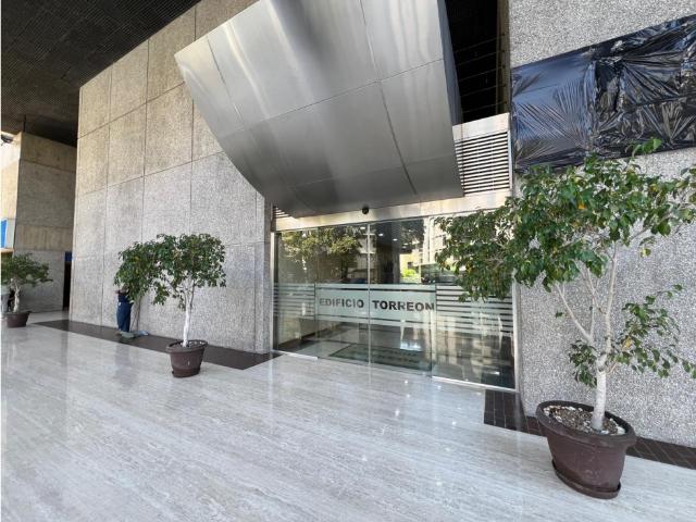 Alquiler Oficina Las Mercedes 261 m2
