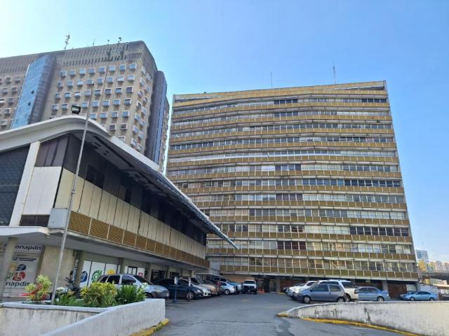 Alquiler Oficina Sabana Grande 68m2