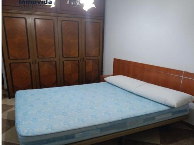 Alquiler para estudiantes amplio Piso en Córdoba con Terraza y Excelente Ubicación