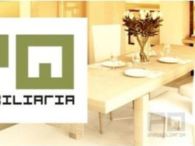 ALQUILER PARA VERANO DE VIVIENDA EN PLANTA BAJA CON JARDIN PRIVADO