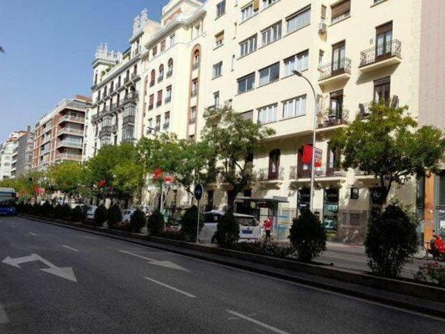 Alquiler piso aire acondicionado y terraza