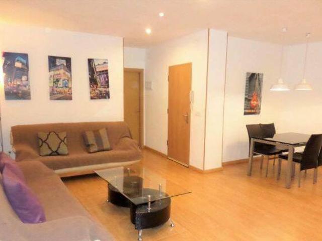 Alquiler piso aire acondicionado Ciutat vella