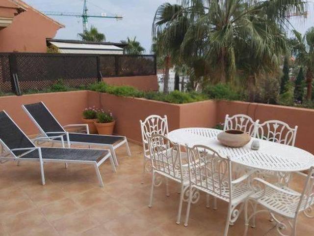 Alquiler piso amueblado terraza Nueva andalucía