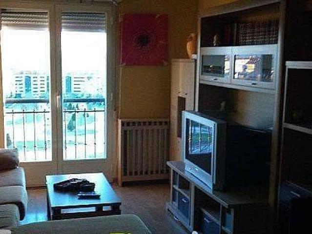 Alquiler piso amueblado Vidal barrio blanco