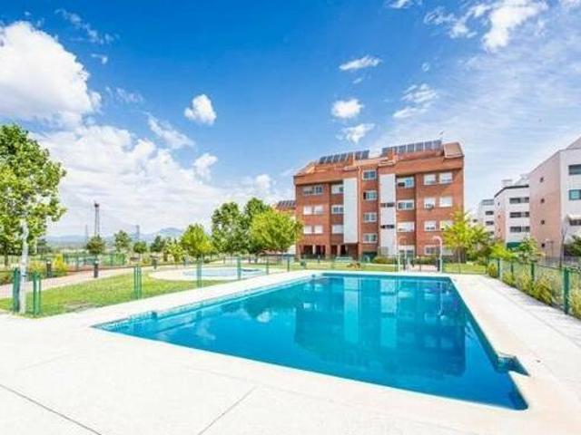 Alquiler piso ascensor y piscina Colmenar Viejo