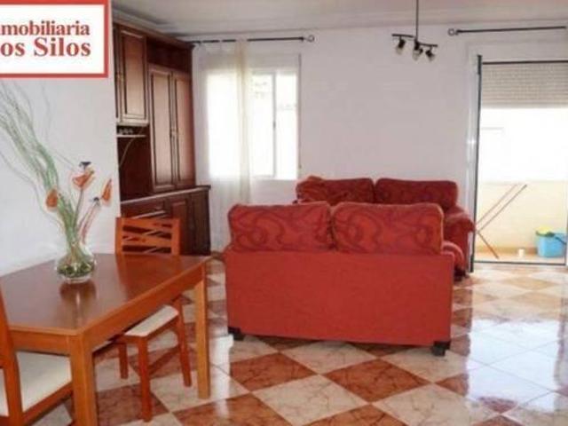 Alquiler piso con 2 habitaciones Baena