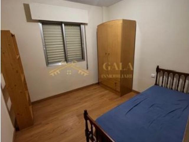 ALQUILER PISO ESTUDIANTES 4 HABITACIONES ZONA PERU CENTRO