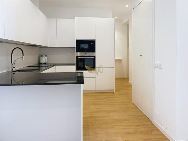 Alquiler piso reformado de 3 habitaciones en Chamartín