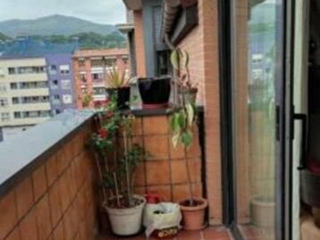 Alquiler piso terraza Villaviciosa amandi