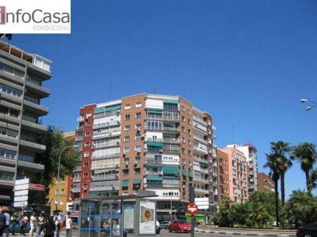 Alquiler piso terraza y ascensor