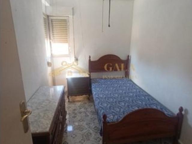 ALQUILER PISO 4 HABITACIONES ZONA MOCTEZUMA CACERES