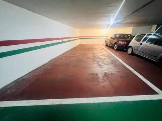 ALQUILER PLAZA DE GARAJE PARA 2 COCHES