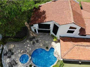 Alquileres Amueblados en alquiler en Santa Clara | ALQUILER CASA DE PLAYA EN SAN CARLOS 4 recámaras por USD 5500.00