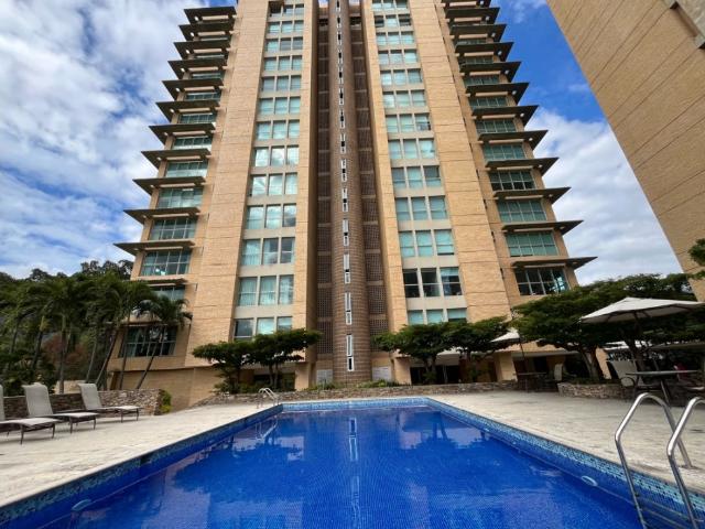Alquilo apartamento amoblado 105m2 Campo Alegre 6175