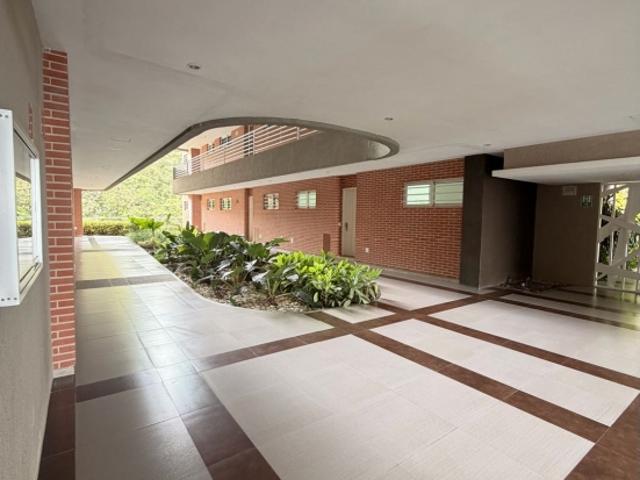 Alquilo apartamento Urbanización barutaima