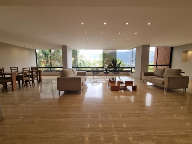Alquilo apartamento 260m2 Colinas de Valle Arriba 9388