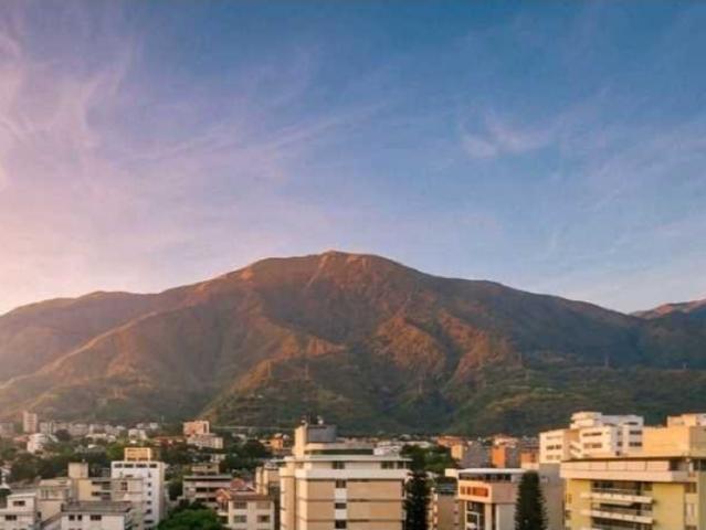Alquilo apartamento 90m2 Los Palos Grandes 8289