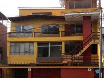 ALQUILO CASA COMERCIAL EN LA VICTORIA