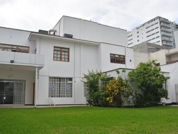 Alquilo Casa en San Isidro 600 m2