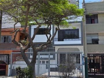 Alquilo casa en Pueblo Libre