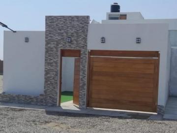 ALQUILO CASA PLAYA LOS LOBOS KM 126, MODERNA CON AMPLIA PISCINA, 4DORMS 10 CAMAS
