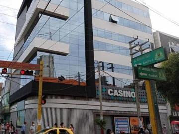 ALQUILO CENTRICO HOTEL EN LA ZONA MAS COMERCIAL DE CHIMBOTE IMPLEMENTADO