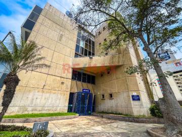 Alquilo Edificio Comercial En Esquina De Av Universitaria Y Av La Marina