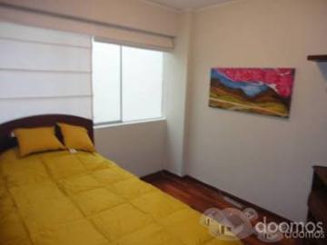 Alquilo en Monterrico Surco habitación amoblada baño propio para estudiantes cerca a Upc Esan U.de Lima P.a.d.Centr5m s/.1150