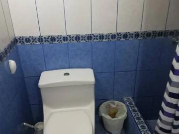 ALQUILO HABITACIÓN AMOBLADA u OFICINA