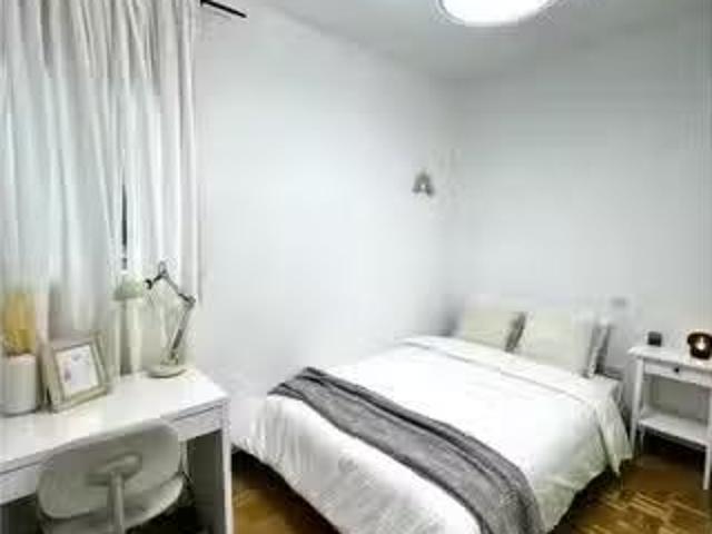 Alquilo habitacion en Madrid