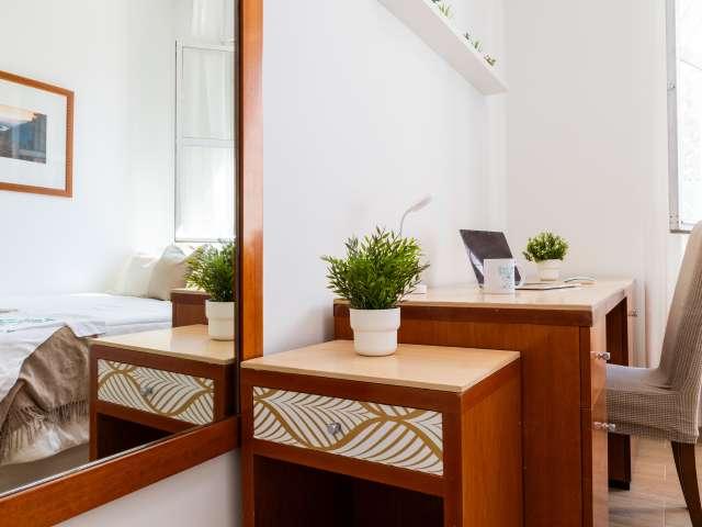 Alquilo habitacion en Madrid