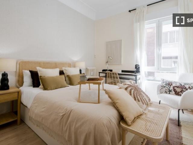 Alquilo habitacion en Madrid
