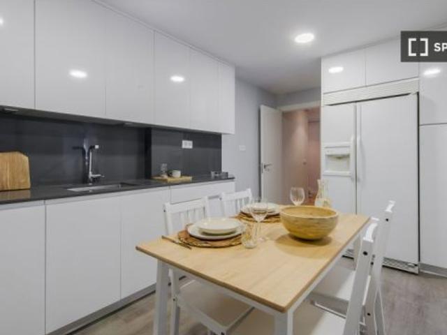 Alquilo habitacion en Madrid