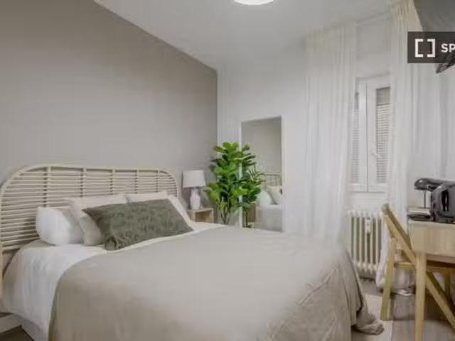 Alquilo habitacion en Madrid