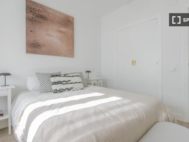 Alquilo habitacion en Madrid