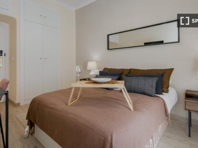 Alquilo habitacion en Madrid