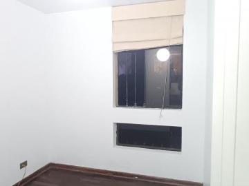 Alquilo habitación para señorita 1er piso vista a jardín cerca al Ov Higuereta