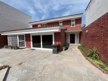 Alquilo linda casa en San Isidro cerca a Pershing