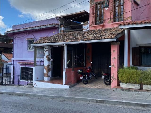 Alquilo local comercial 200m2 El Hatillo 8016