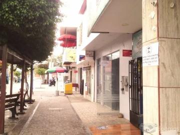 ALQUILO LOCAL COMERCIAL A MEDIA CUADRA DE LA PLAZA DE ARMAS DE PISCO
