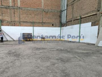 ALQUILO LOCAL COMERCIAL DE 1,100 M2 AV. CANTO GRANDE