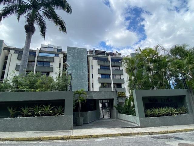 Alquilo PH dúplex 120m2 Calle Suapure Colinas de Bello Monte 5608