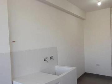 Alquilo sin amoblar Depa nuevecito Cayma Parte Baja Z. Privada, 2Cocheras S/4000