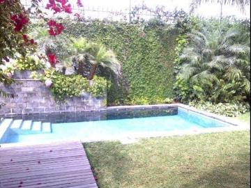 ALQUILO, VENDO, casa con piscina. Batallon Libres de Trujillo, Chacarilla, Surco