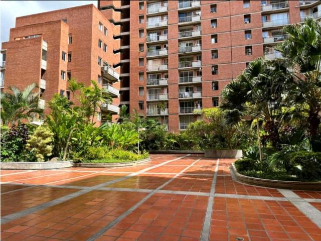 Alquilo apartamento c/piscina 58m2 Boleita Norte 7912
