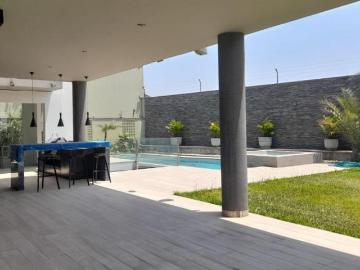 Alq. Surco,Jr. Petirrojos Casa de 5D, 13C, Piscina con terraza y jardin