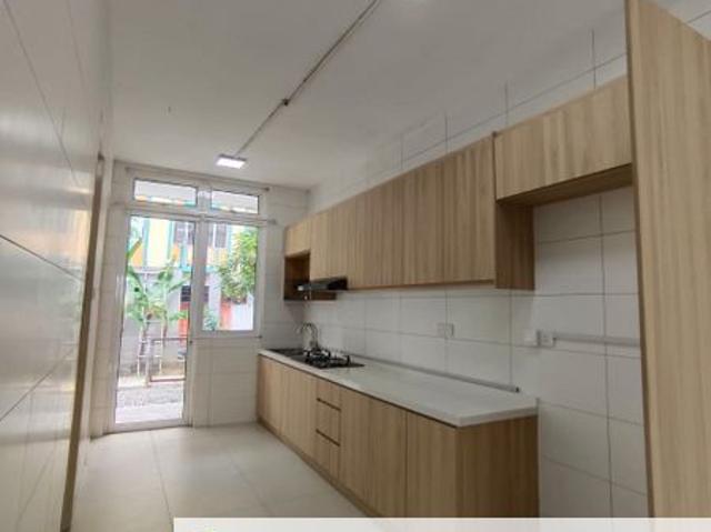 Alstonea Subang Mas