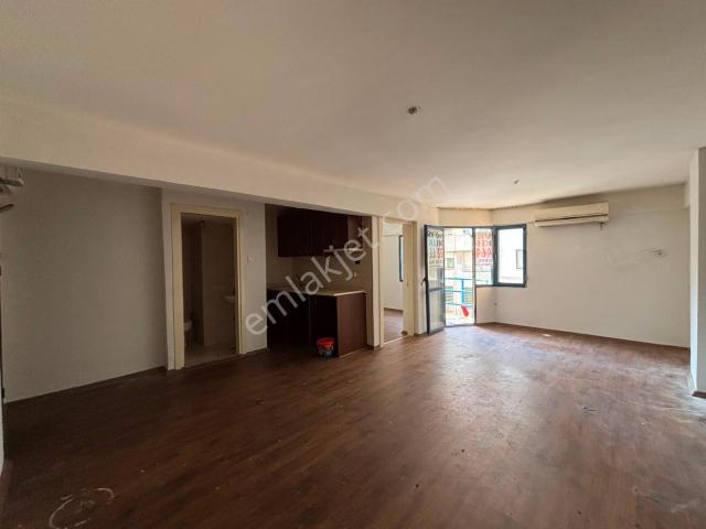 Alsancak Dünyagöz Hastanesi Yakını 2+1 45m2 Asansörlü Kiralık Daire